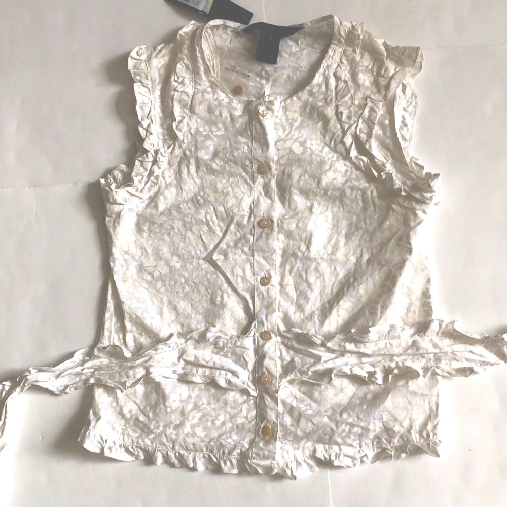 Marc by Marc Jacobs 0 Floral Top Ruffles White Button down Sleeveless Tie back